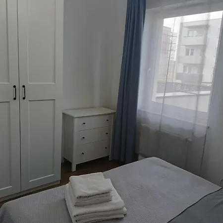 Apartment Jodlowa Olawa